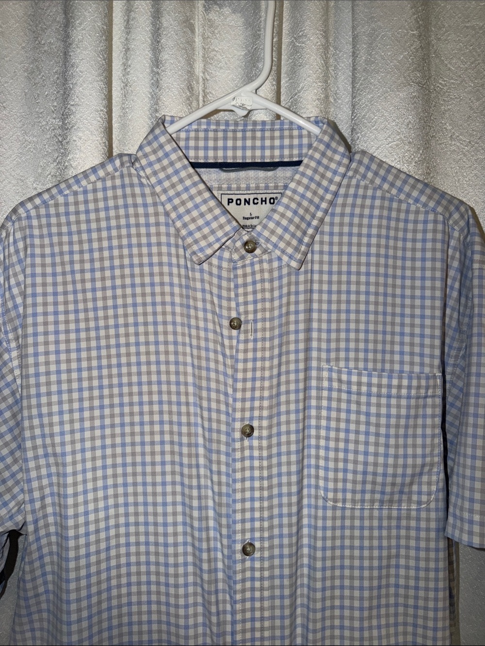 Poncho Men’s Light Blue and White Check Short-Sleeve Shirt